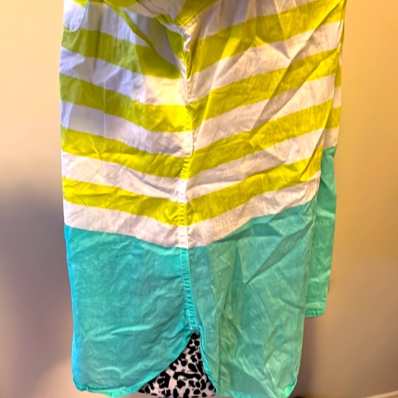 Vibrant Women’s striped tunic top - Cute & Perfect for Summer!! Size 2X 💚🤍💙 - Picture 2 of 5